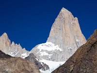 Cerro Fitz-Roy (3405m)